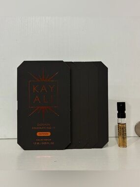 KAYALI Oudgasm Chocolate Oud Intense 5 x Sample Vial